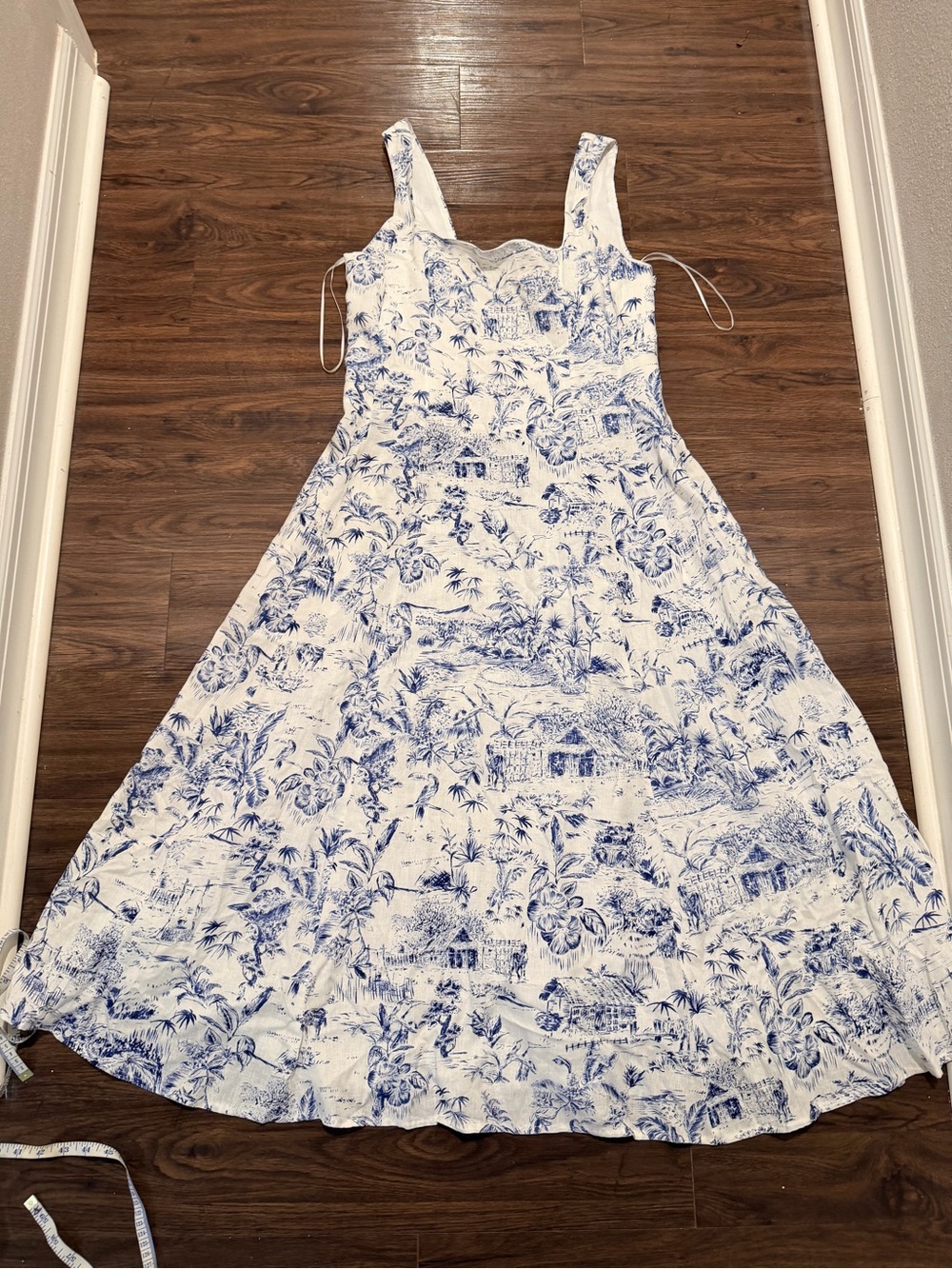 Joie White and Blue Toile Midi Dress - Picture 2 of 9